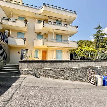 Apartamento 2 Locali A 600 Mt Dal Mare - Free Parking Ceriale Exterior foto